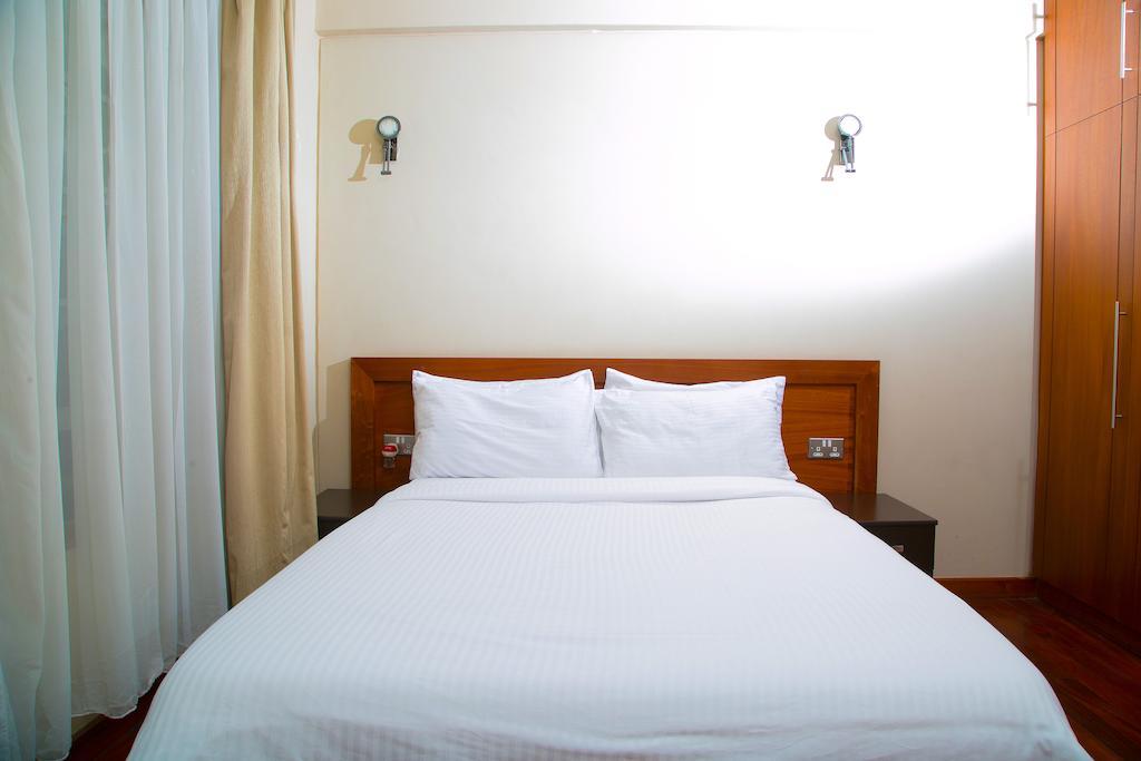 Batians Apartment Hotel Nairobi Ruang foto